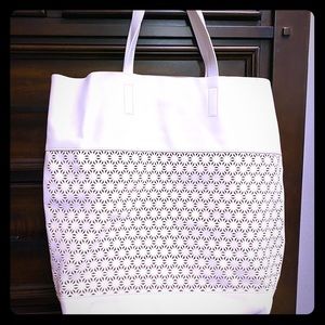 White tote bag